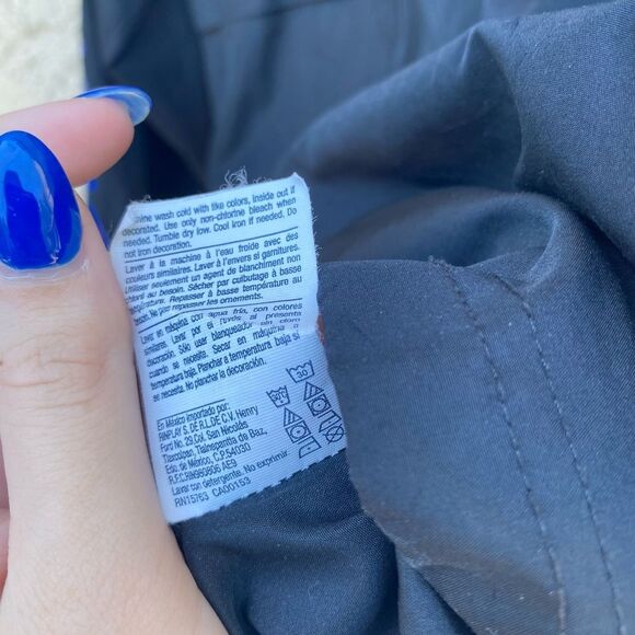 Champion Size Small Men’s Blue and Black Lightweight rain jacket hooded - Picture 6 of 8